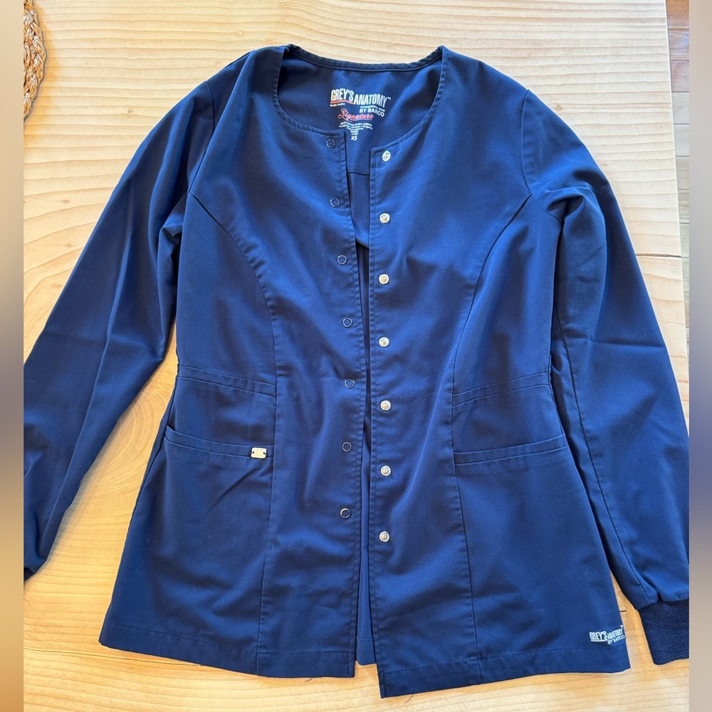 Grey’s Anatomy by Barco Signature scrub jacket